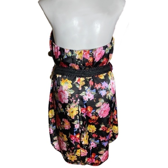 Torrid Strapless Dress Floral Black with Belt Size 2X - Picture 5 of 8